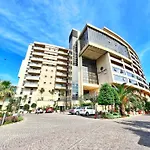 Harmonia Orange Apartment